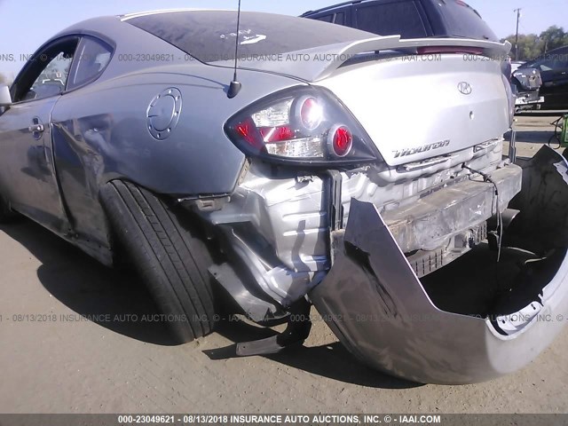 KMHHM66D28U266253 - 2008 HYUNDAI TIBURON GS SILVER photo 6