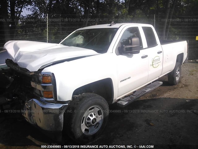 1GC2CUEG0FZ549084 - 2015 CHEVROLET SILVERADO C2500 HEAVY DUTY WHITE photo 2