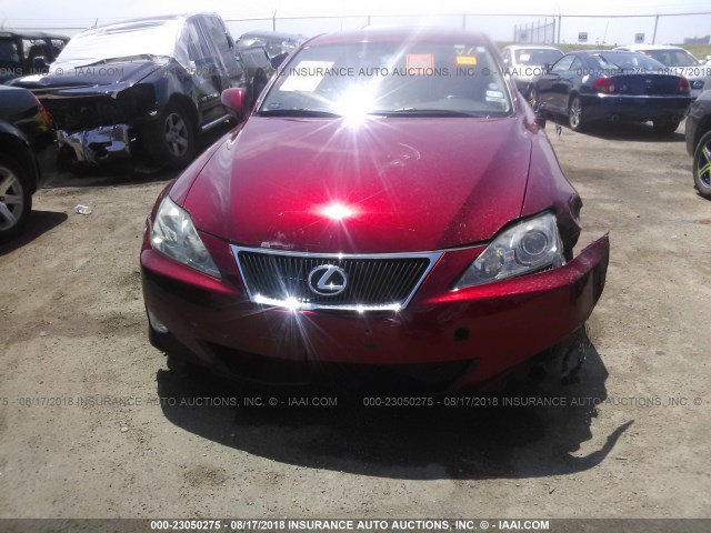 JTHBK262X85053938 - 2008 LEXUS IS 250 RED photo 6