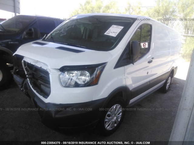 1FTYE1YM1HKA27466 - 2017 FORD TRANSIT T-150 WHITE photo 2