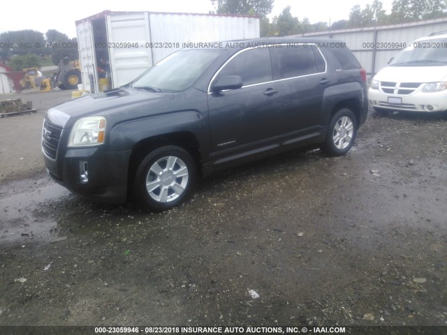 2CTALBEW0A6315723 - 2010 GMC TERRAIN SLE GRAY photo 2