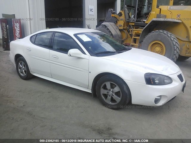 2G2WP552X71207916 - 2007 PONTIAC GRAND PRIX WHITE photo 1