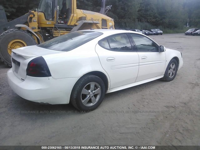 2G2WP552X71207916 - 2007 PONTIAC GRAND PRIX WHITE photo 4