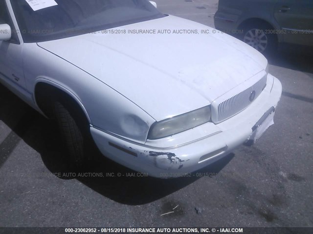 2G4WB52L9S1430167 - 1995 BUICK REGAL CUSTOM WHITE photo 6