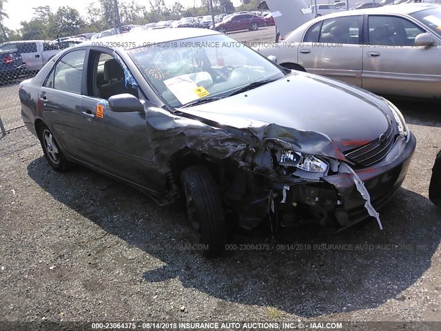 4T1BE32K34U827611 - 2004 TOYOTA CAMRY LE/XLE/SE GRAY photo 1