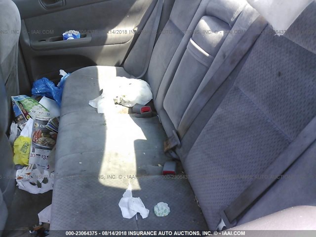 4T1BE32K34U827611 - 2004 TOYOTA CAMRY LE/XLE/SE GRAY photo 8