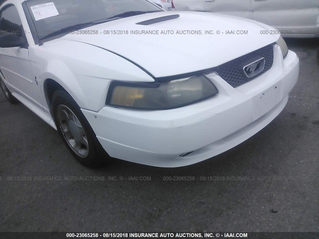 1FAFP40441F134434 - 2001 FORD MUSTANG WHITE photo 6