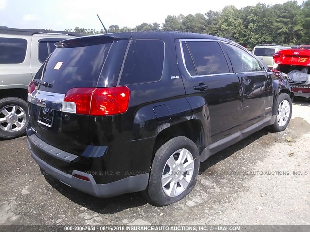 2GKALMEK2D6353757 - 2013 GMC TERRAIN SLE BLACK photo 4