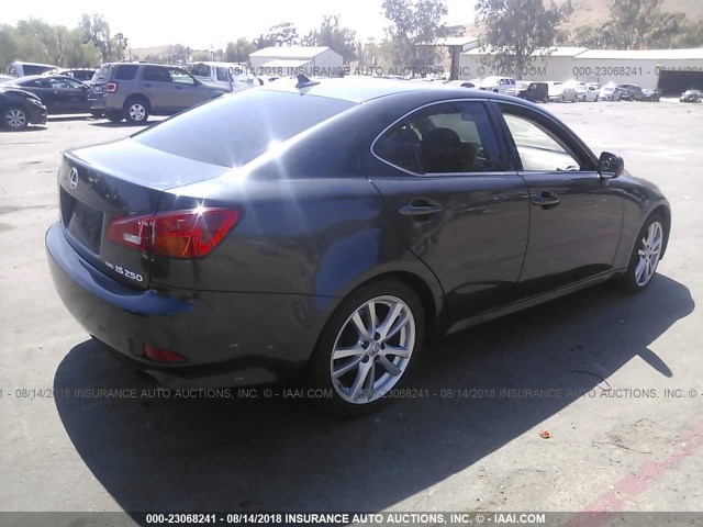 JTHBK262275027574 - 2007 LEXUS IS 250 GRAY photo 4