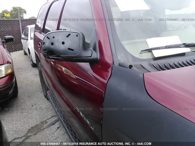 1GKEK63U45J131858 - 2005 GMC YUKON DENALI MAROON photo 6