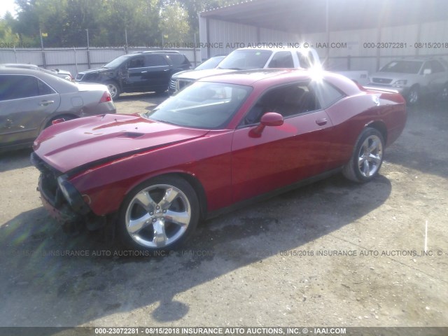 2C3CDYAG4DH553901 - 2013 DODGE CHALLENGER SXT RED photo 2