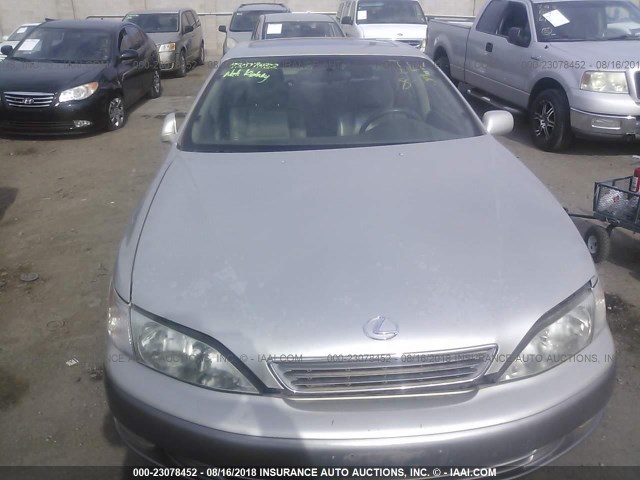 JT8BF28G0X5055337 - 1999 LEXUS ES 300 TAN photo 6