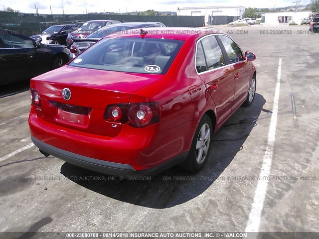 3VWRZ71K49M017901 - 2009 VOLKSWAGEN JETTA SE/SEL RED photo 4