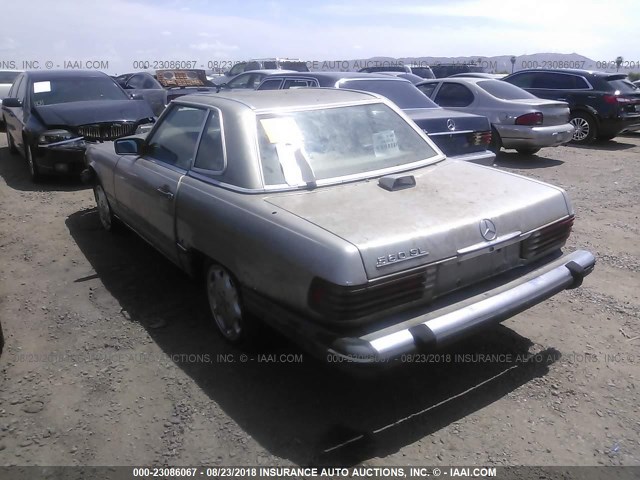 WDBBA48DXHA063597 - 1987 MERCEDES-BENZ 560 SL TAN photo 3