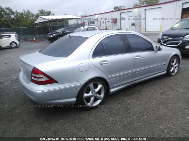 WDBRF52H76A875745 - 2006 MERCEDES-BENZ C GENERATION 2006 230 SILVER photo 4