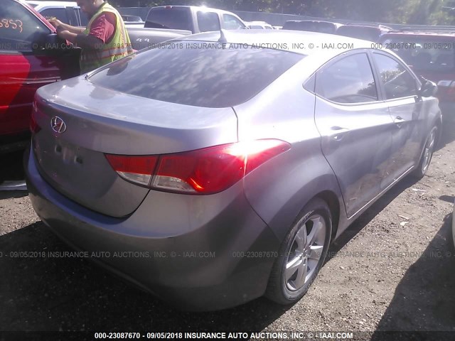 KMHDH4AE0DU763951 - 2013 HYUNDAI ELANTRA GLS/LIMITED SILVER photo 4