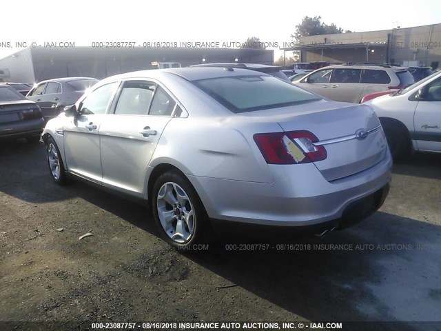 1FAHP2EW9AG118456 - 2010 FORD TAURUS SEL SILVER photo 3