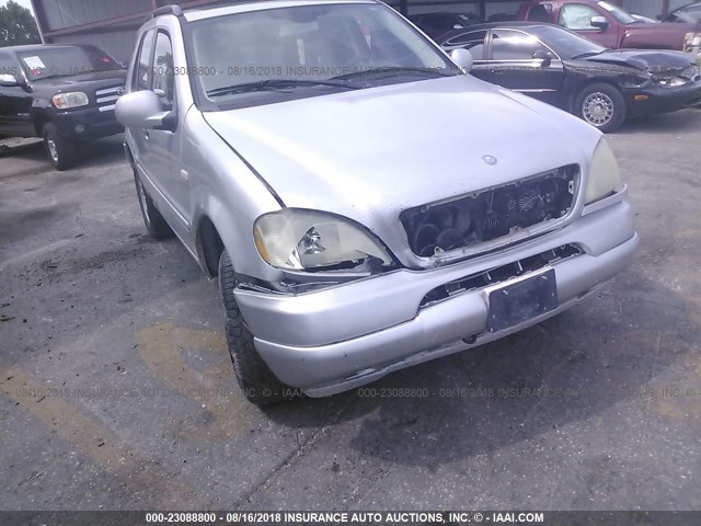 4JGAB54E51A283424 - 2001 MERCEDES-BENZ ML 320 SILVER photo 6