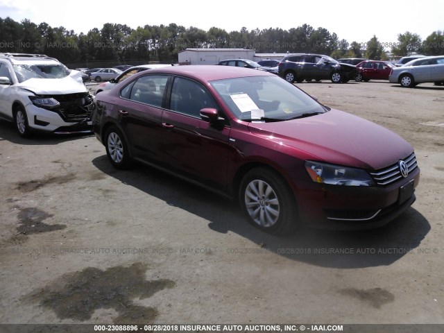 1VWAT7A37FC023356 - 2015 VOLKSWAGEN PASSAT S RED photo 1