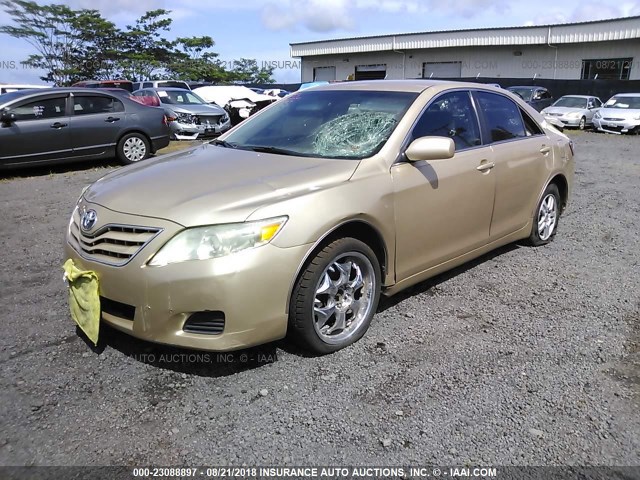 4T1BF3EK4AU083747 - 2010 TOYOTA CAMRY SE/LE/XLE 金色 照片 2