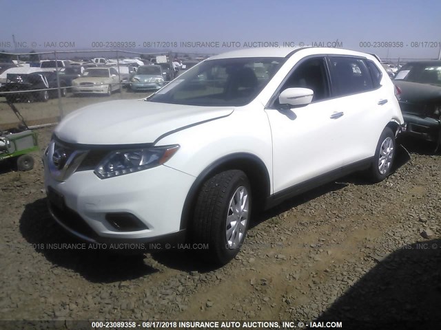 5N1AT2MT8FC866544 - 2015 NISSAN ROGUE S/SL/SV WHITE photo 2