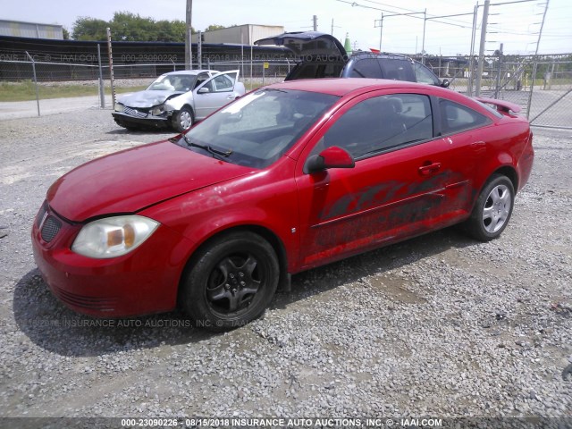 1G2AL18FX87210557 - 2008 PONTIAC G5 RED photo 2