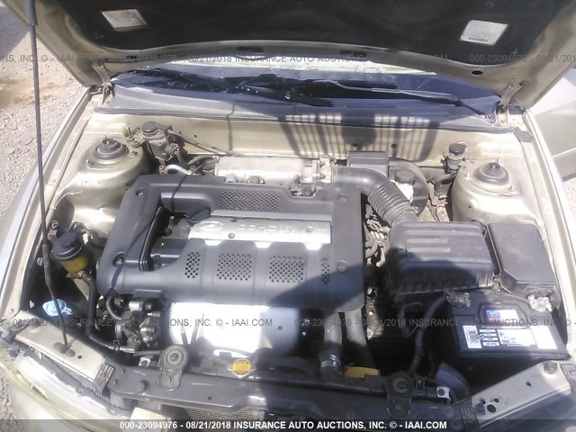 KMHDN45D91U024454 - 2001 HYUNDAI ELANTRA GLS/GT GOLD photo 10