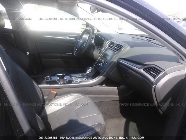 3FA6P0SU9FR225800 - 2015 FORD FUSION TITANIUM PHEV BLACK photo 5