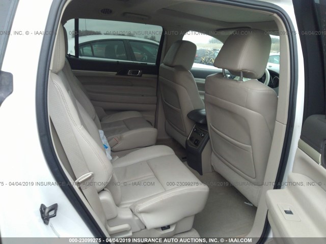 2LMHJ5AT8ABJ25379 - 2010 LINCOLN MKT WHITE photo 8