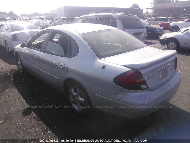 1FAFP55S2YA225562 - 2000 FORD TAURUS SES SILVER photo 3