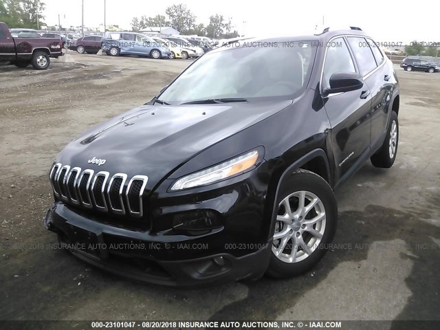 1C4PJMCS3HW545568 - 2017 JEEP CHEROKEE LATITUDE BLACK photo 2