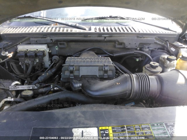 1FMPU15555LA00915 - 2005 FORD EXPEDITION XLT GRAY photo 10