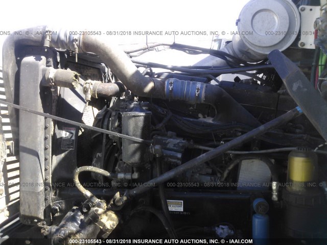 1FUYDCYB2XDF37045 - 1999 FREIGHTLINER CONVENTIONAL FLD120 WHITE photo 9