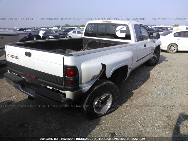 1B7MC3360YJ126195 - 2000 DODGE RAM 3500 WHITE photo 4