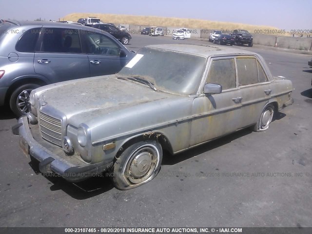 11511412034195 - 1976 MERCEDES-BENZ 300 SILVER photo 2