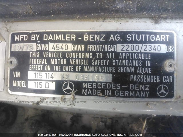 11511412034195 - 1976 MERCEDES-BENZ 300 SILVER photo 9