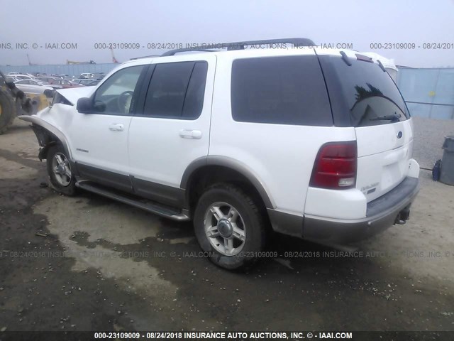 1FMDU74W02ZC22707 - 2002 FORD EXPLORER EDDIE BAUER WHITE photo 3