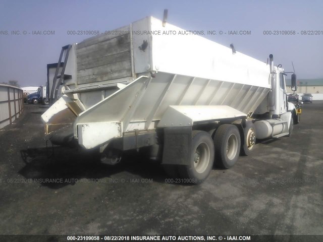 1FUJF0CV17PX21657 - 2007 FREIGHTLINER COLUMBIA 112 Unknown photo 4