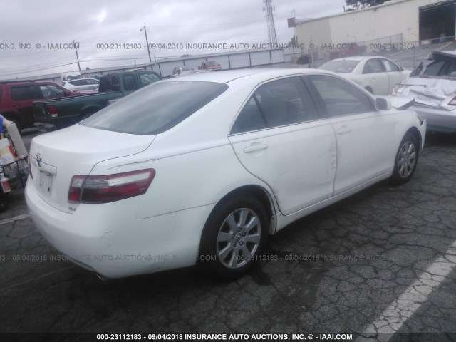 4T1BE46KX9U911612 - 2009 TOYOTA CAMRY SE/LE/XLE WHITE photo 4