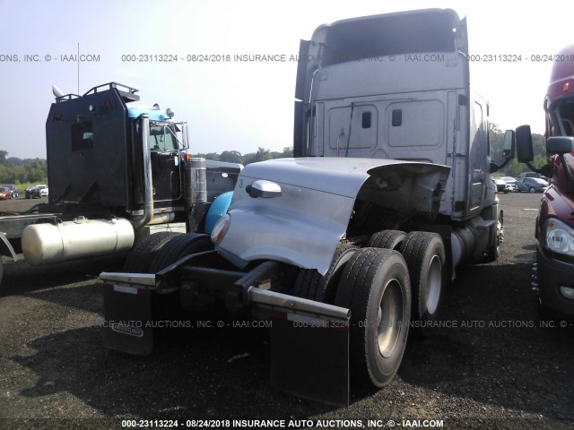 3AKJGLD55FSGH8950 - 2015 FREIGHTLINER CASCADIA 125  GRAY photo 4