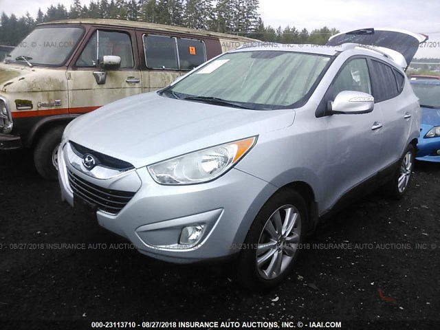 KM8JU3AC9BU297621 - 2011 HYUNDAI TUCSON GLS/LIMITED SILVER photo 2