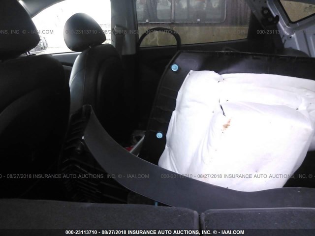 KM8JU3AC9BU297621 - 2011 HYUNDAI TUCSON GLS/LIMITED 银色 照片 8