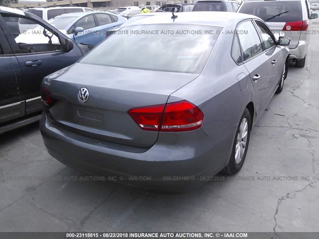 1VWAP7A36DC117858 - 2013 VOLKSWAGEN PASSAT S GRAY photo 4