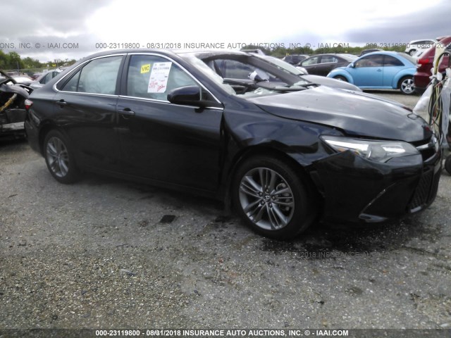 4T1BF1FK0GU264128 - 2016 TOYOTA CAMRY LE/XLE/SE/XSE BLACK photo 1