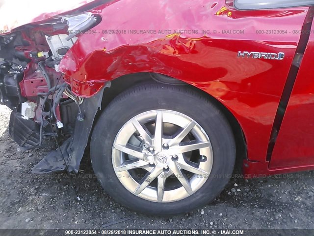 JTDZN3EU4FJ032278 - 2015 TOYOTA PRIUS V RED photo 6