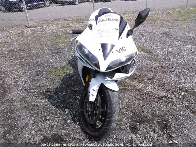 JYARN13E24A000471 - 2004 YAMAHA YZFR1 WHITE photo 5