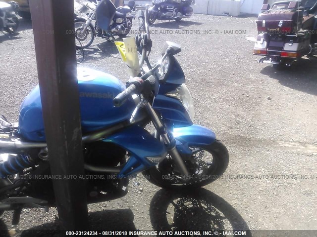 JKAEREC149DA43742 - 2009 KAWASAKI ER650 C BLUE photo 5