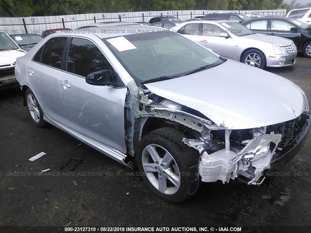 4T1BF1FK0CU586259 - 2012 TOYOTA CAMRY SE/LE/XLE 银色 照片 6