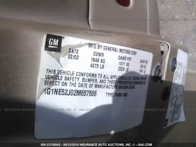 1G1NE52J02M657606 - 2002 CHEVROLET MALIBU LS 金色 照片 9