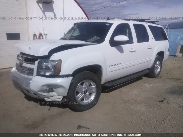 1GNSKJE79ER137074 - 2014 CHEVROLET SUBURBAN K1500 LT WHITE photo 2